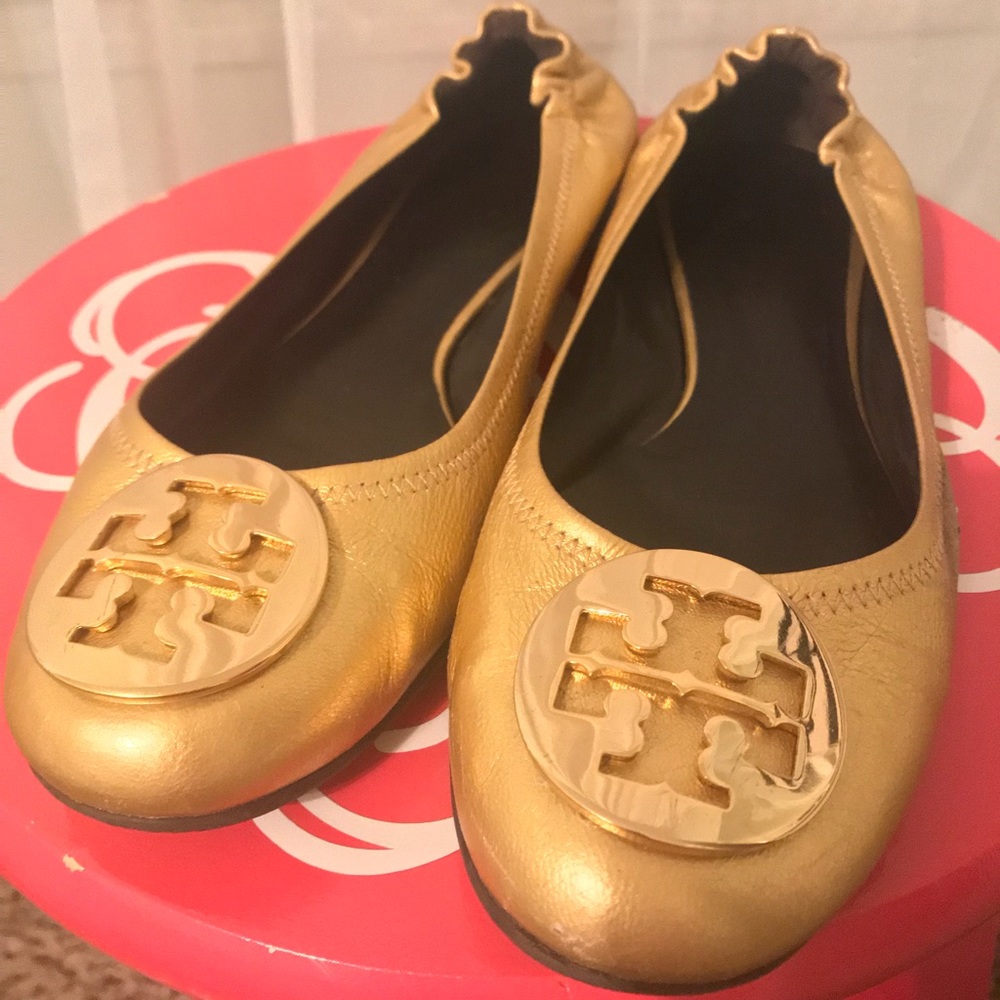 Well Loved Tory Burch flats